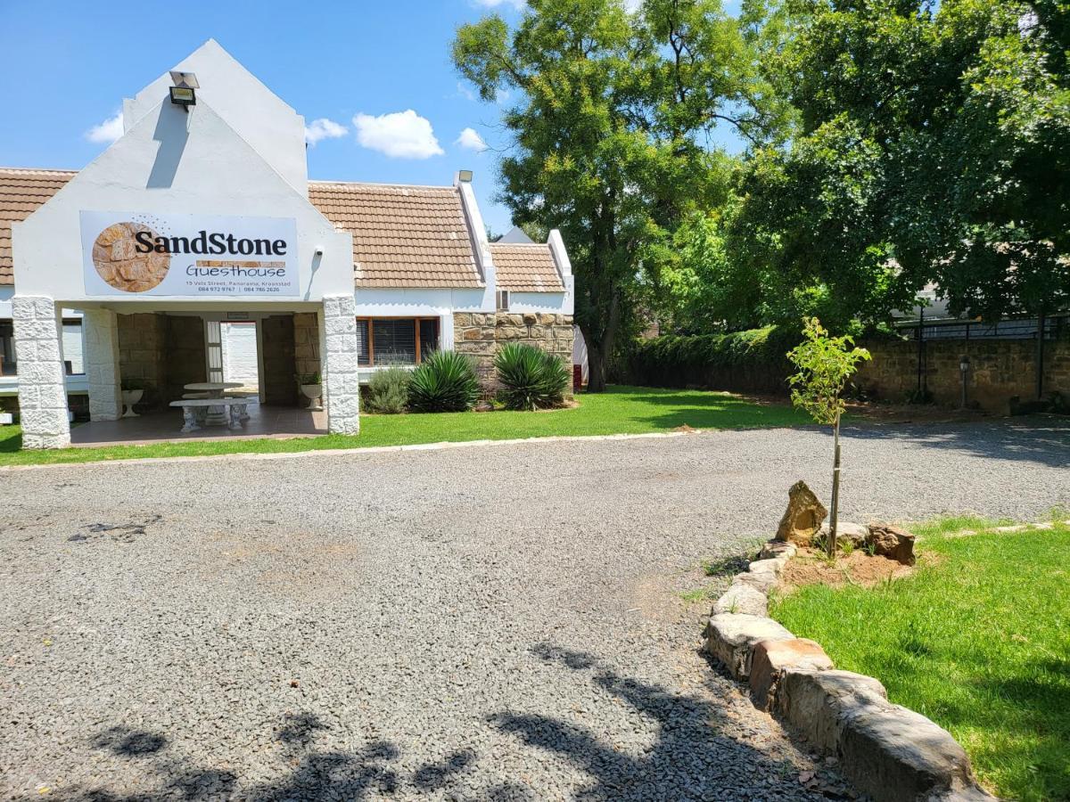 Sandstone Kroonstad Esterno foto